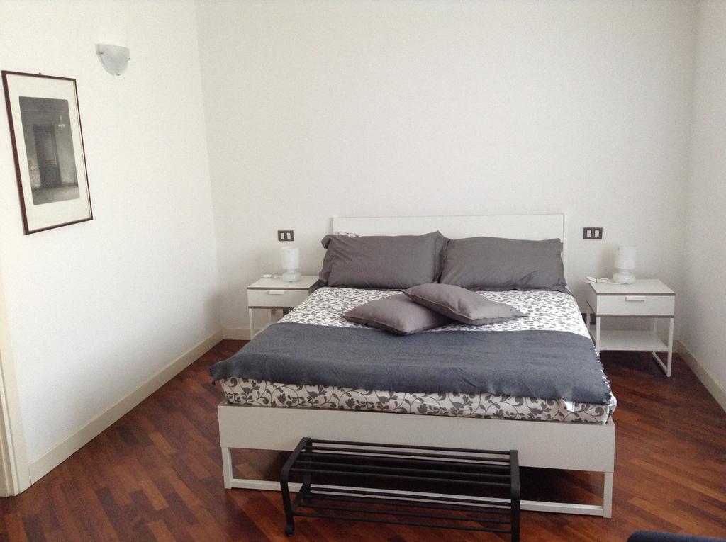 Guesthouse Flora Lodi Dış mekan fotoğraf