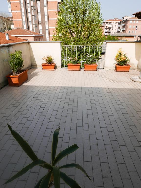 Guesthouse Flora Lodi Dış mekan fotoğraf